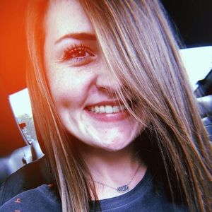 Meet your Posher, Sierra